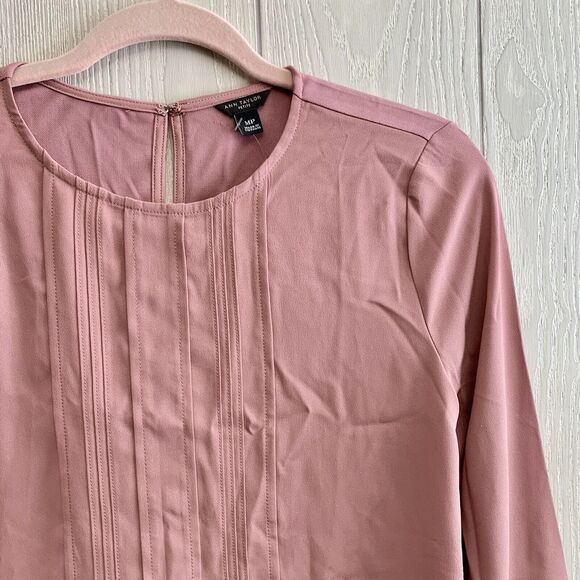 Ann Taylor Petite Pink Ruffle Blouse Long Sleeve MP NWT - Picture 2 of 6